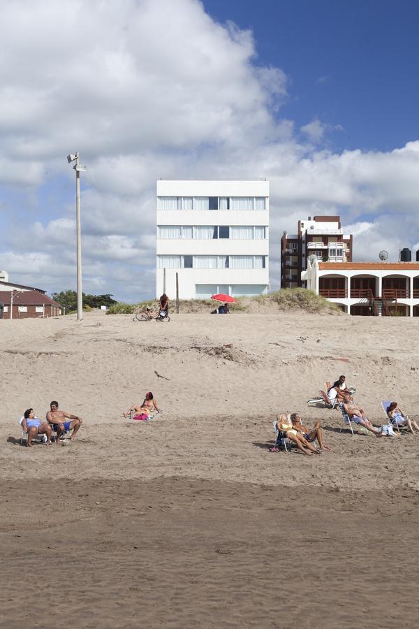 Vista Hotel Villa Gesell Exteriör bild